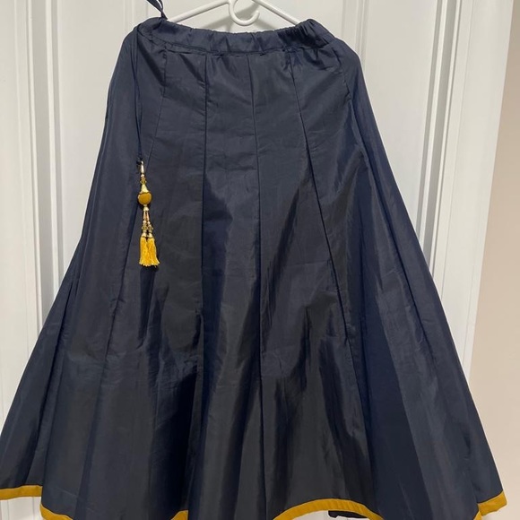 3pc designer Lehenga with long jacket/ Navy Blue and yellow/ chaniya choli - Picture 10 of 13